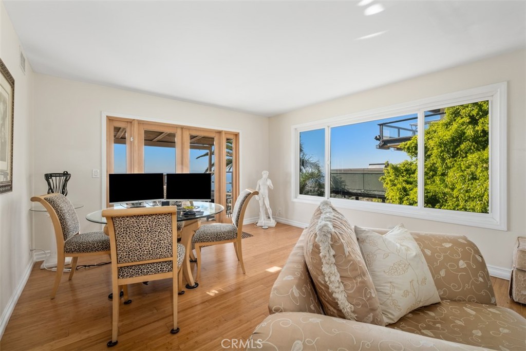 2885 Bernard Court, Laguna Beach CA 92651 - photo 9