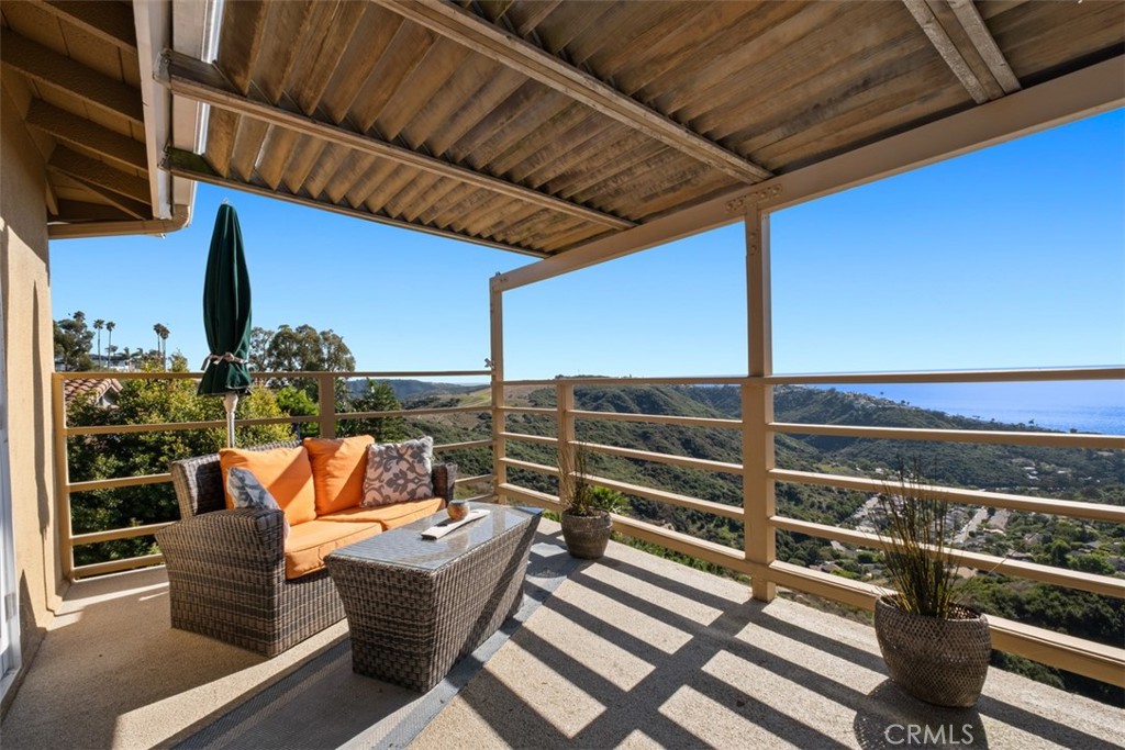 2885 Bernard Court, Laguna Beach CA 92651 - photo 23