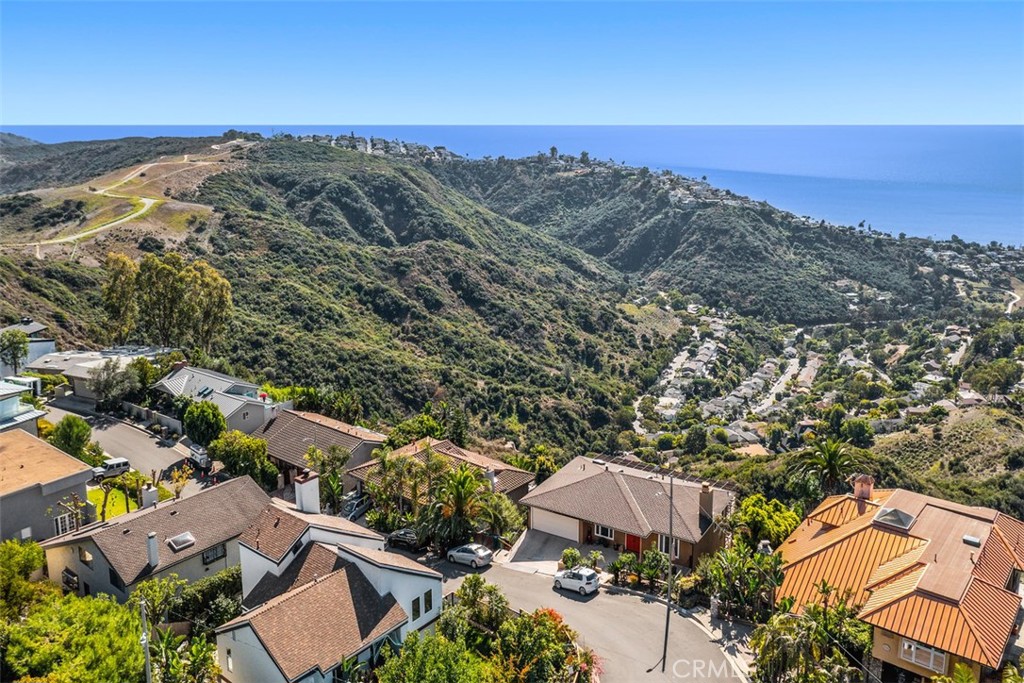 2885 Bernard Court, Laguna Beach CA 92651 - photo 40