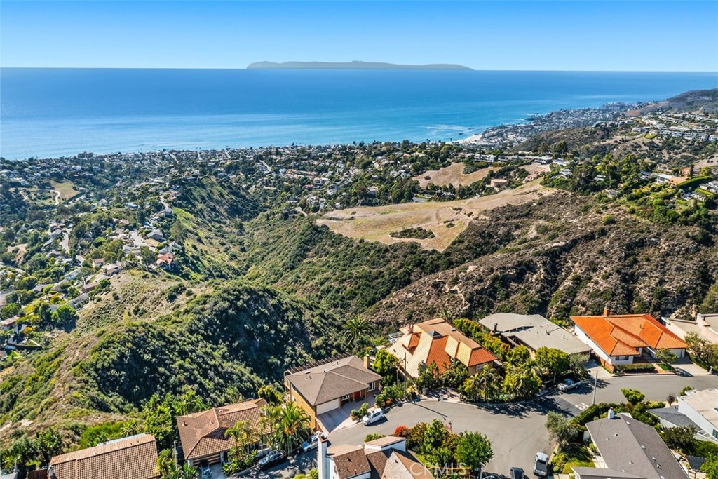 2885 Bernard Court, Laguna Beach CA 92651 - photo 42