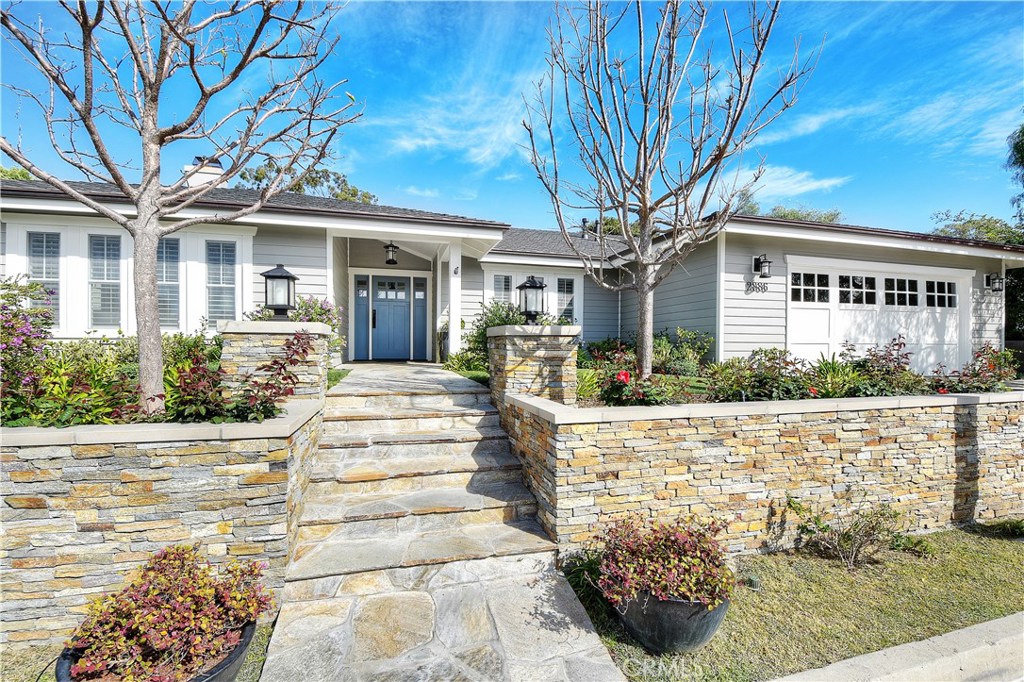 2886 Chateau Way, Laguna Beach CA 92651 - photo 1