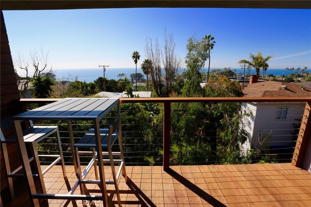 289 San Joaquin Drive, Laguna Beach CA 92651 - photo 1