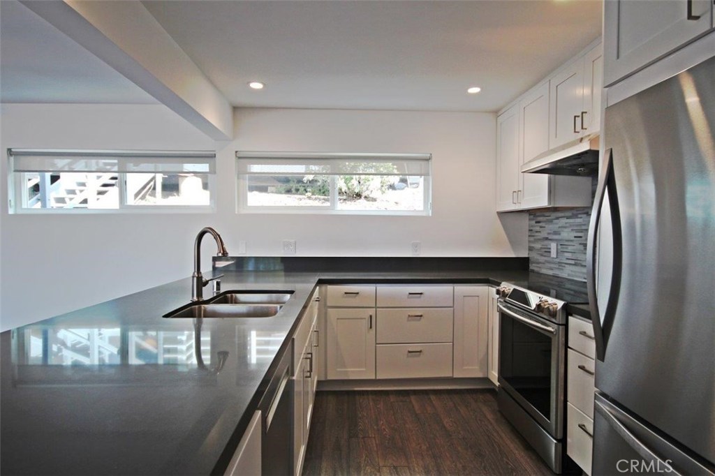 289 San Joaquin Drive, Laguna Beach CA 92651 - photo 1