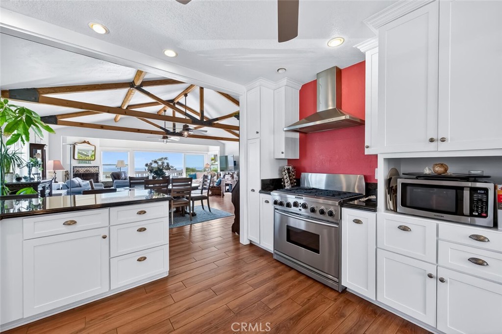 2896 Terry Rd, Laguna Beach CA 92651 - photo 15