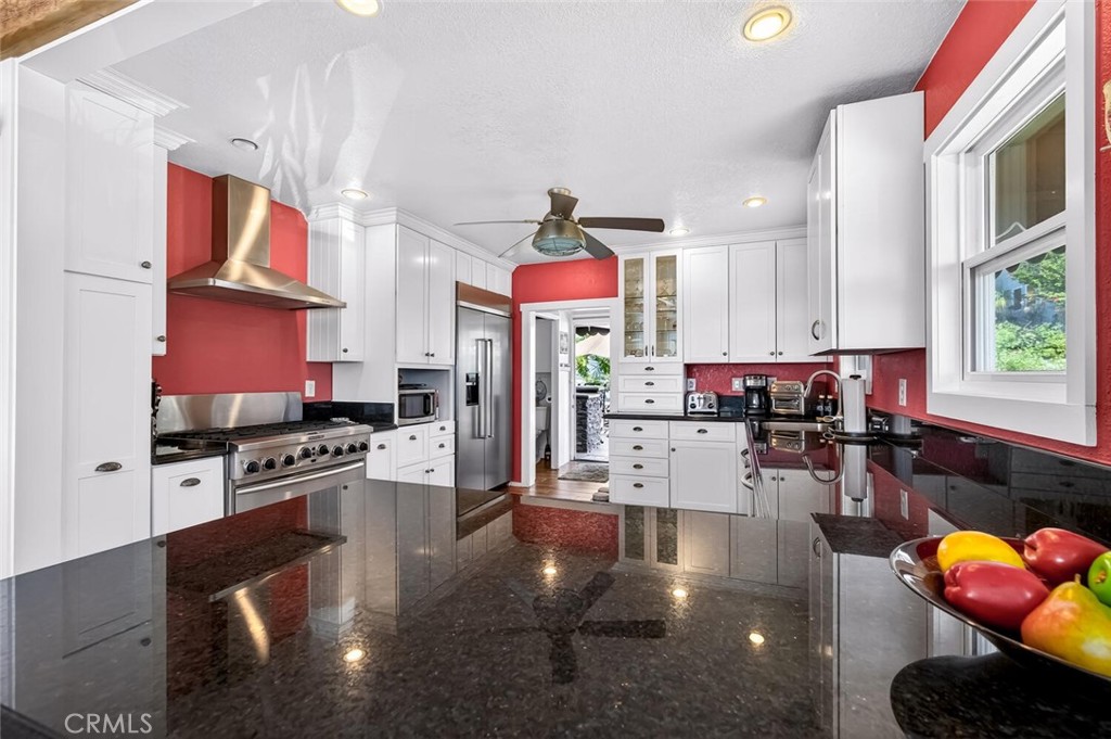 2896 Terry Rd, Laguna Beach CA 92651 - photo 19