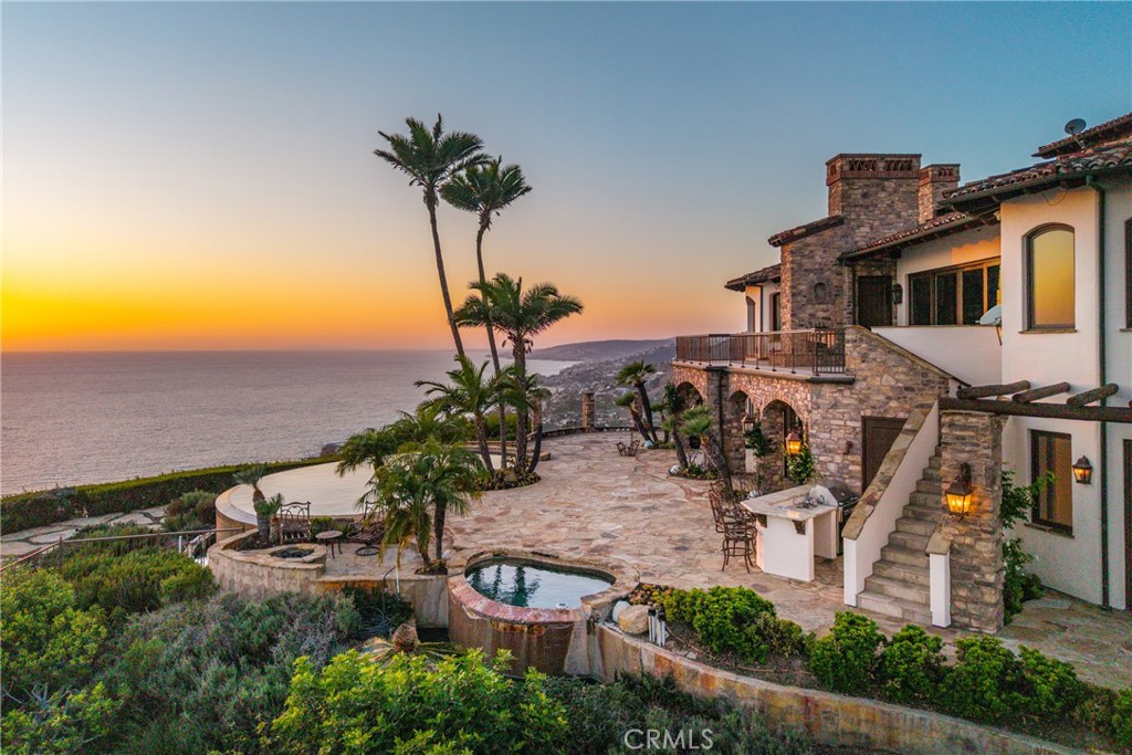 29 Vista Del Sol, Laguna Beach CA 92651 - photo 4