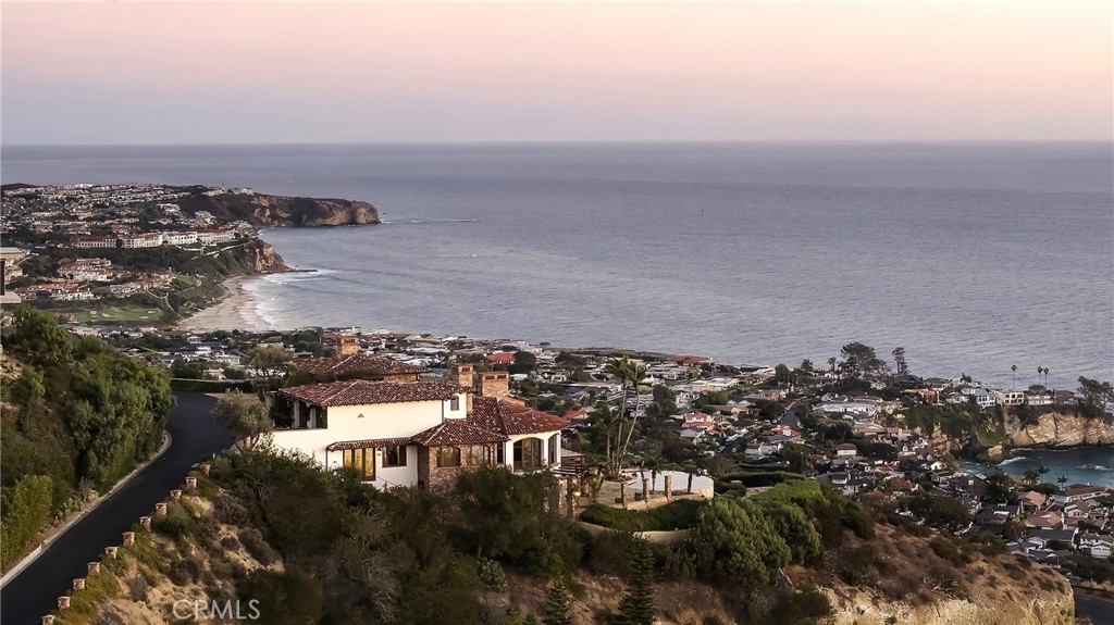 29 Vista Del Sol, Laguna Beach CA 92651 - photo 4