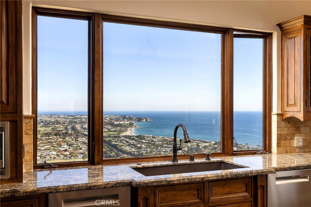 29 Vista Del Sol, Laguna Beach CA 92651 - photo 17