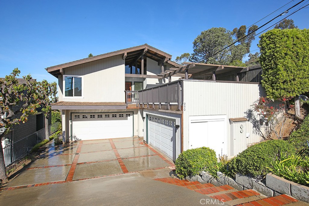 290 Arch Street, Laguna Beach CA 92651 - photo 1