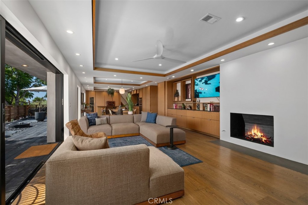 290 Ledroit, Laguna Beach CA 92651 - photo 2