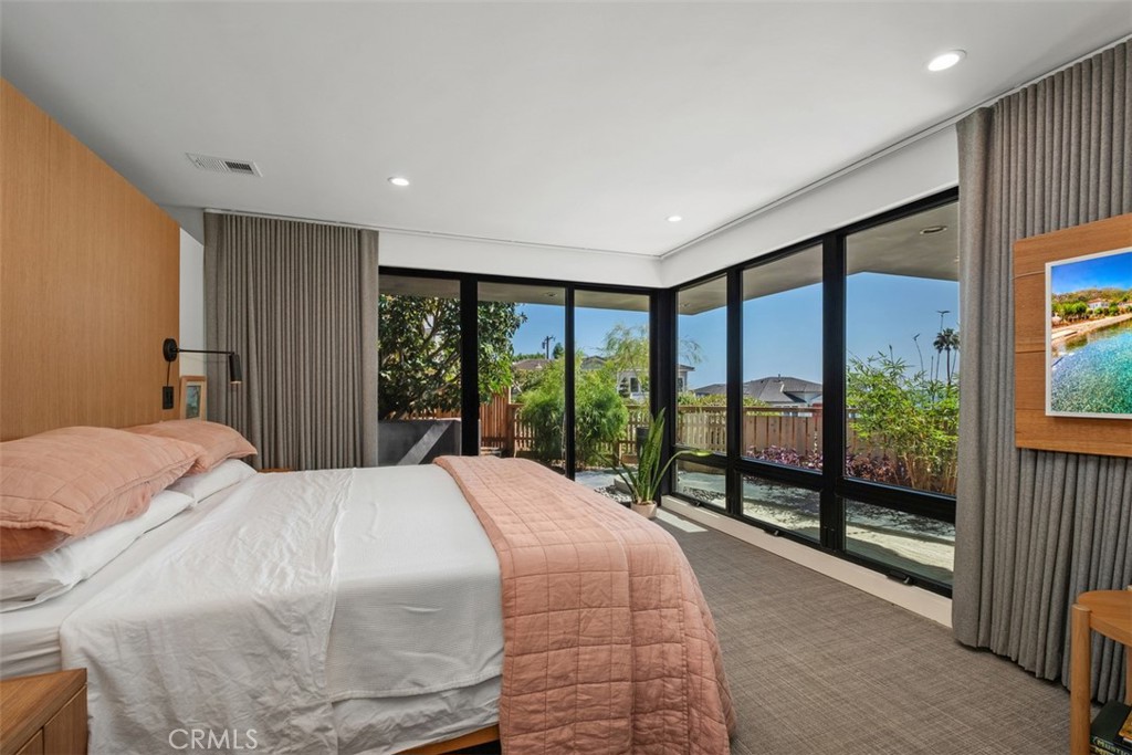 290 Ledroit, Laguna Beach CA 92651 - photo 27