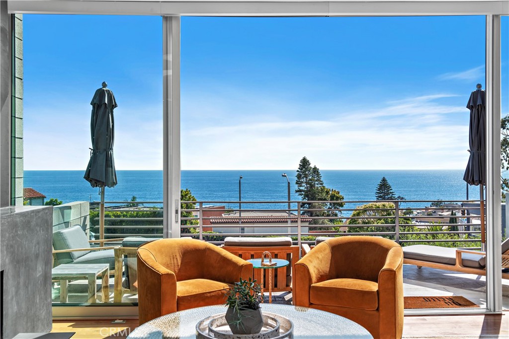 2900 Terry Road, Laguna Beach CA 92651 - photo 1