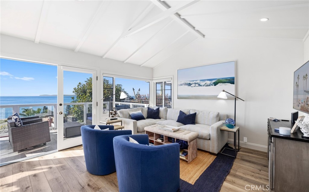 2915 Rounsevel, Laguna Beach CA 92651 - photo 1
