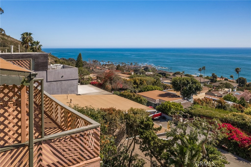 2920 Alexander Road, Laguna Beach CA 92651 - photo 1