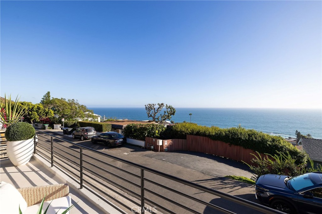 2936 Alexander Road, Laguna Beach CA 92651 - photo 4