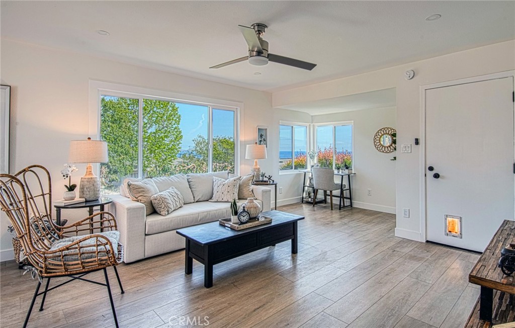294 Chiquita Street, Laguna Beach CA 92651 - photo 1