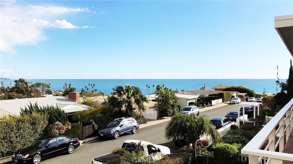 294 Grandview Street, Laguna Beach CA 92651 - photo 1