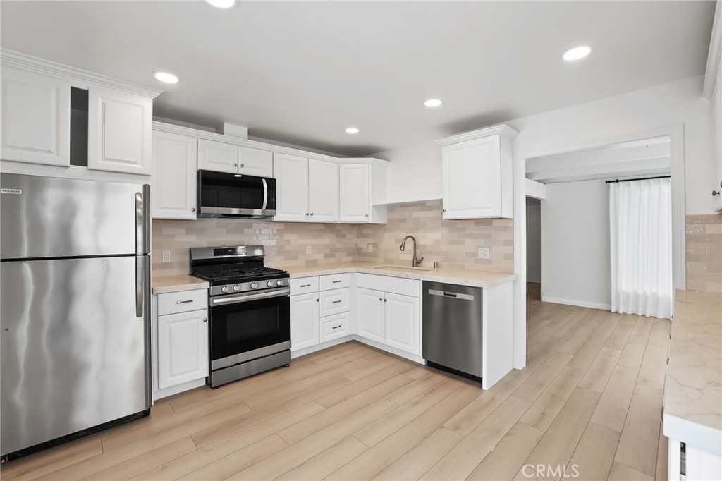 295 Wave, Laguna Beach CA 92651 - photo 8