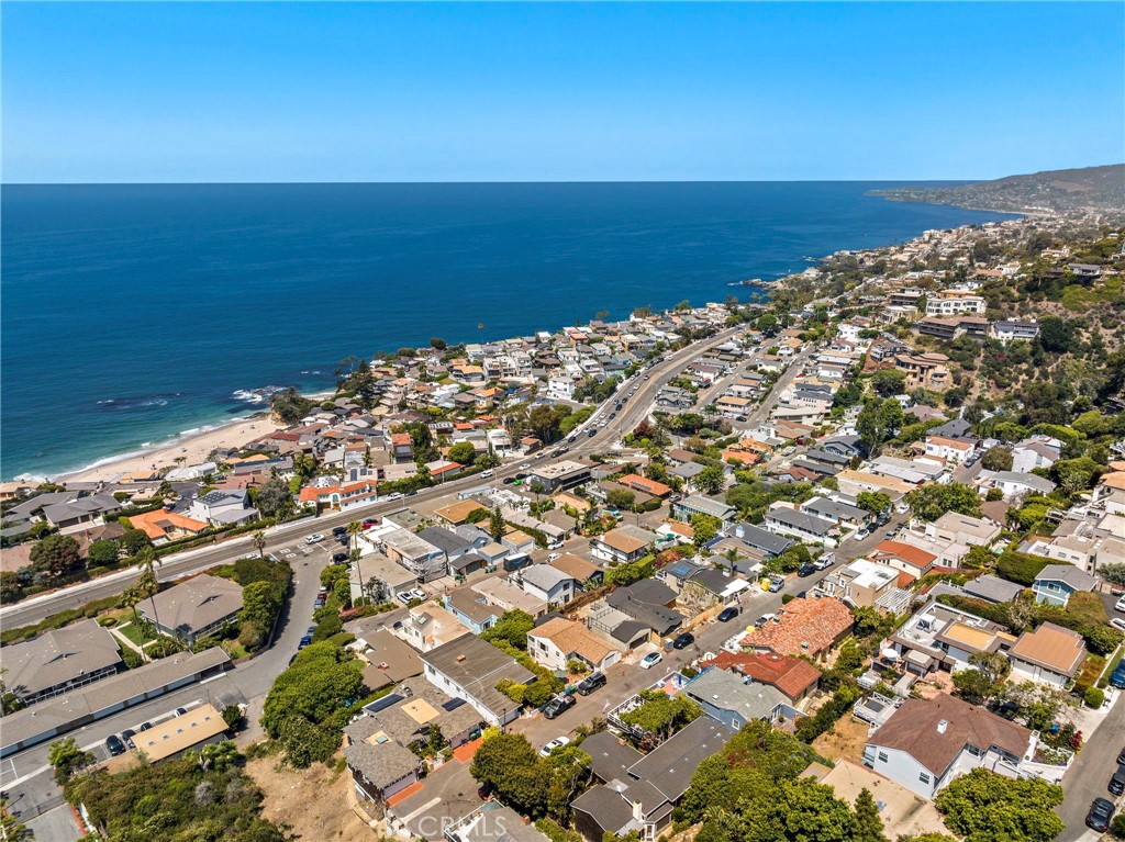 2950 Rounsevel, Laguna Beach CA 92651 - photo 1
