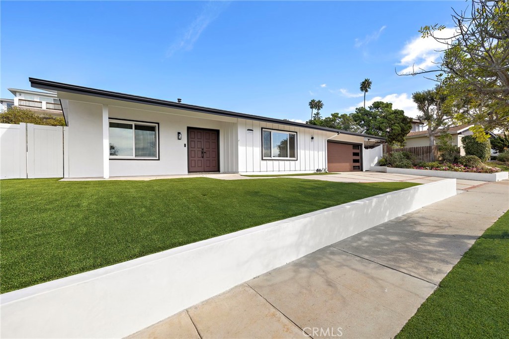2960 Alta Laguna, Laguna Beach CA 92651 - photo 1