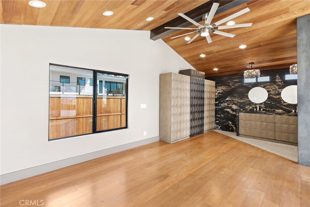 Prmary Suite - 2966 Terry, Laguna Beach CA 92651 - photo 14