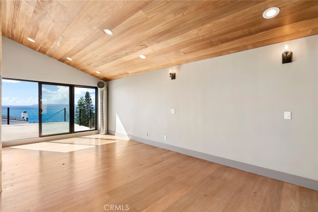 2966 Terry, Laguna Beach CA 92651 - photo 19