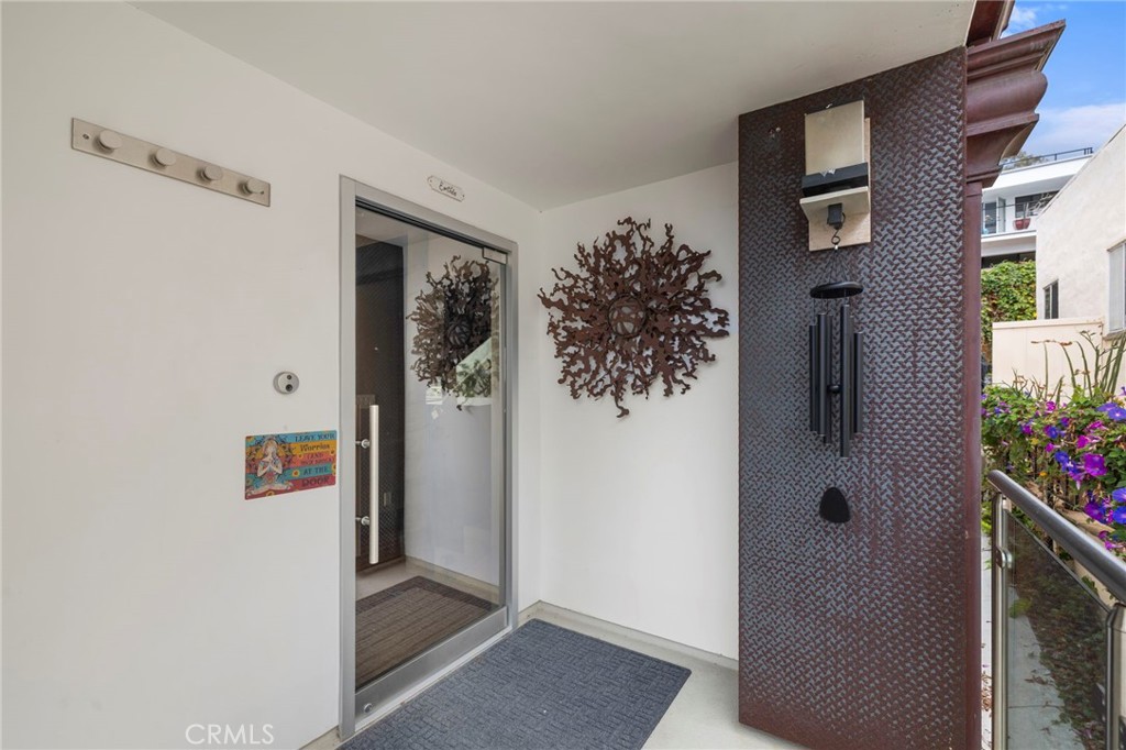 2966 Terry Road, Laguna Beach CA 92651 - photo 23