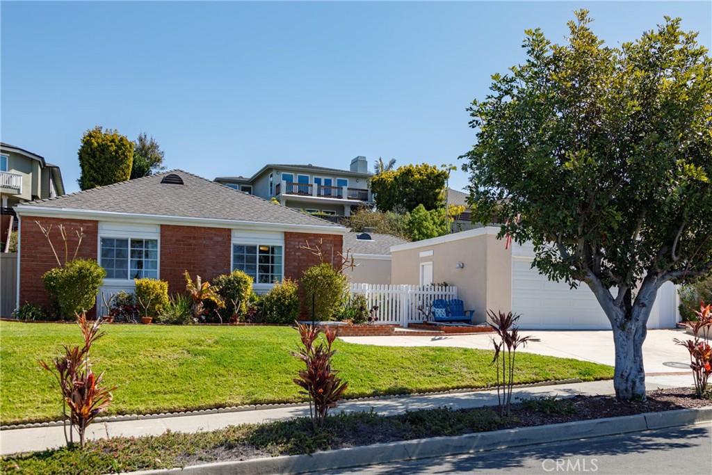 2968 Alta Laguna Boulevard, Laguna Beach CA 92651 - photo 1