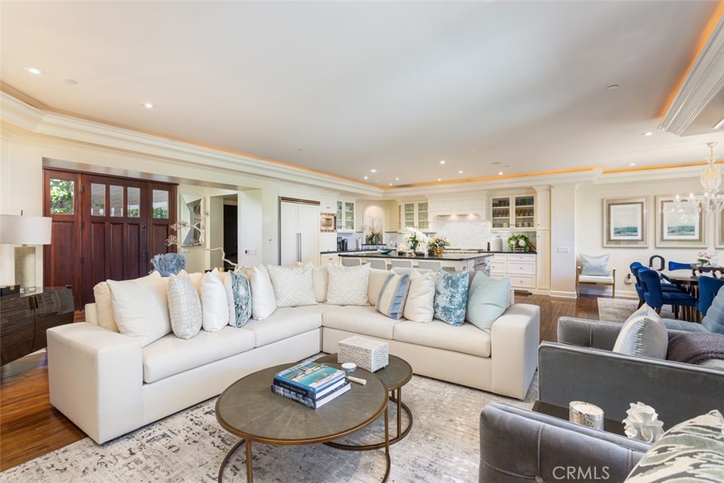 3 Stickley, Laguna Beach CA 92651 - photo 1