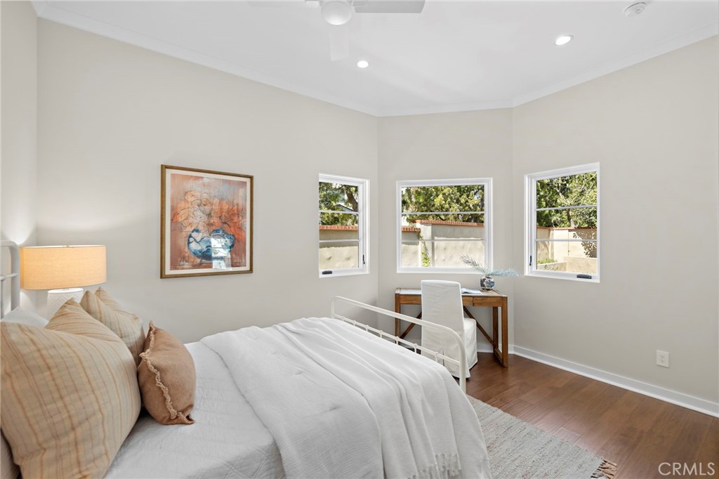 Guest bedroom 2. All bedrooms feature ceiling fans. - 3002 Dorn Court, Laguna Beach CA 92651 - photo 24