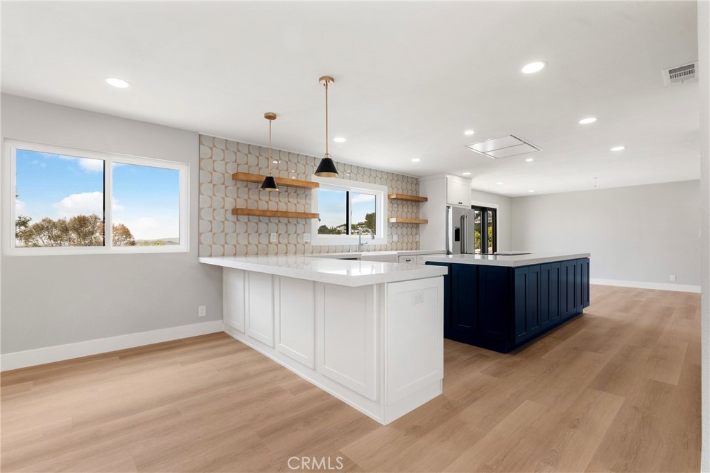 Kitchen - 3019 Cresta Way, Laguna Beach CA 92651 - photo 7