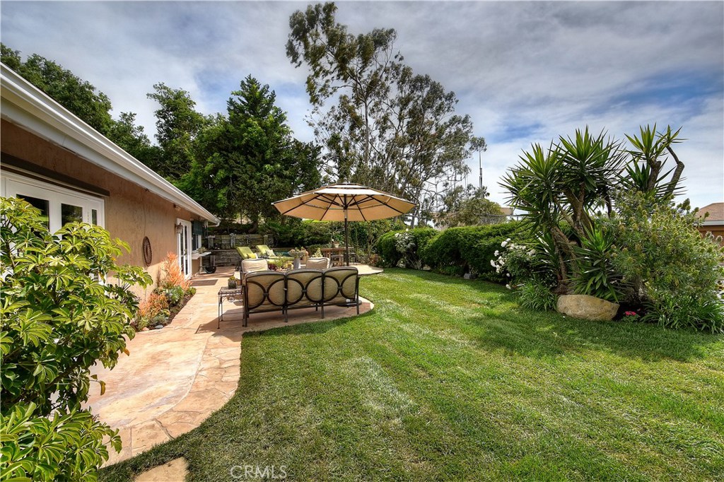 3043 Mountain View Drive, Laguna Beach CA 92651 - photo 1
