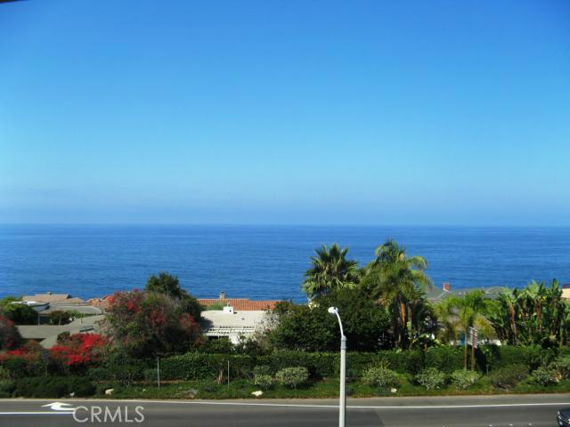 Breath-taking ocean views from everywhere! - 30502 Coast C4, Laguna Beach CA 92651 - photo 1