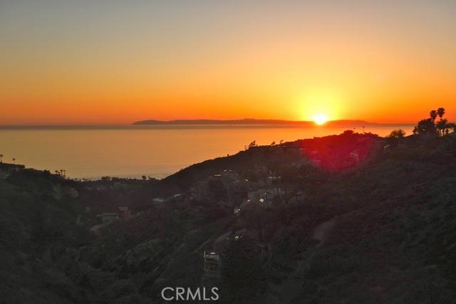 3059 Bern Drive, Laguna Beach CA 92651 - photo 1