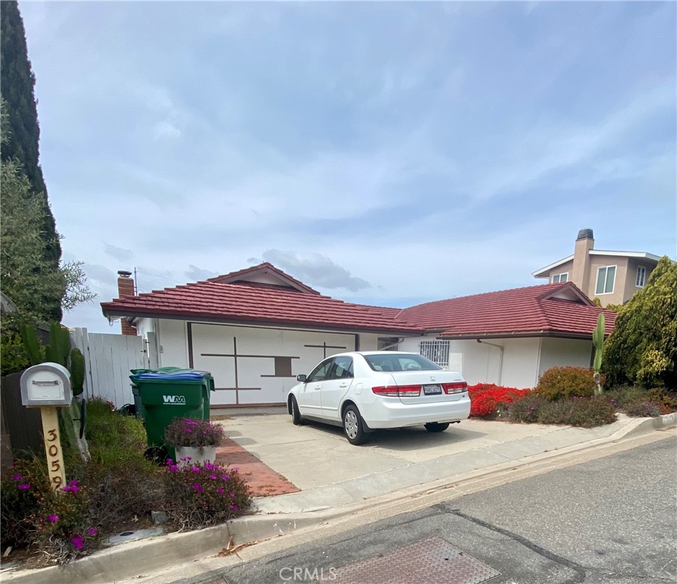 3059 Cresta Way, Laguna Beach CA 92651 - photo 1