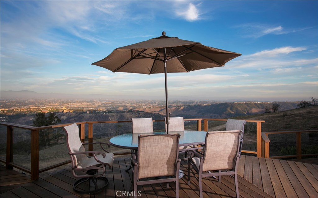 3064 Nestall Road, Laguna Beach CA 92651 - photo 1