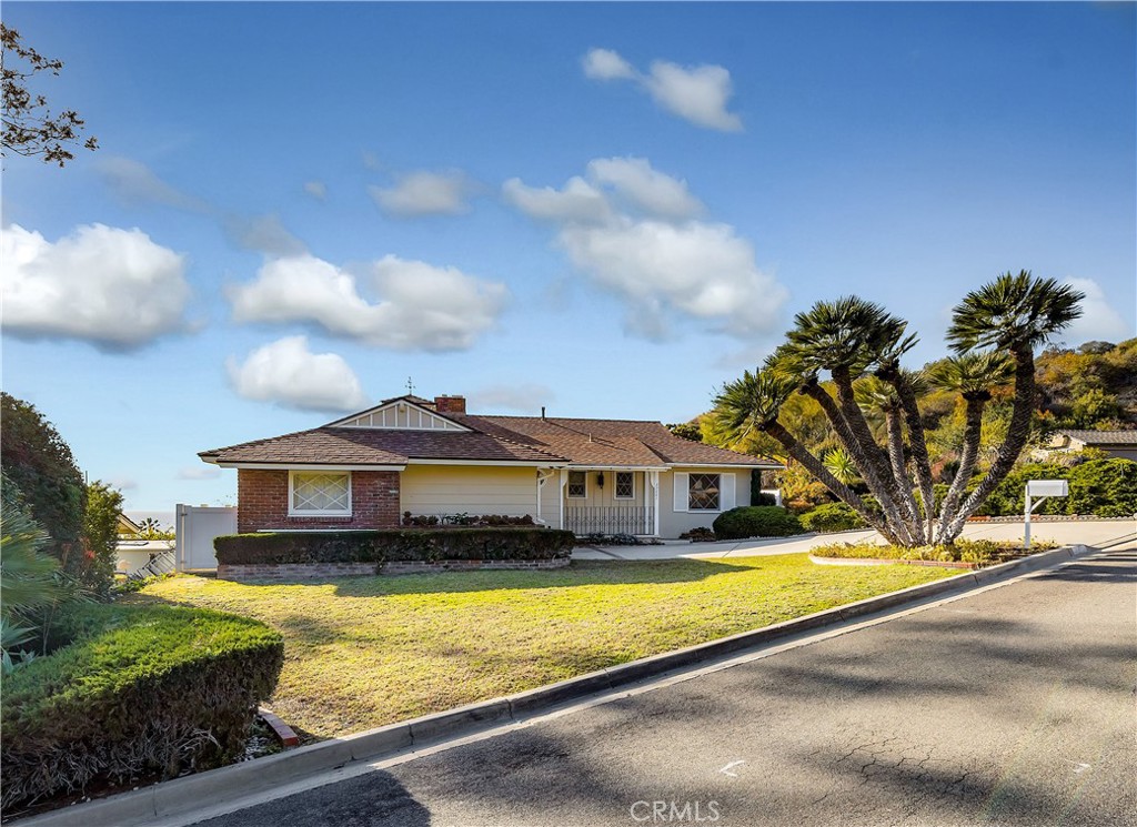 30661 Marilyn Drive, Laguna Beach CA 92651 - photo 1