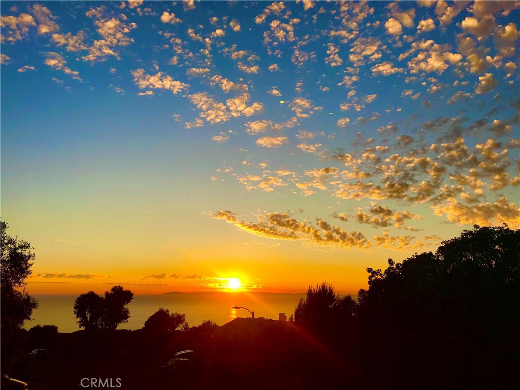 3068 Zell Drive, Laguna Beach CA 92651 - photo 1