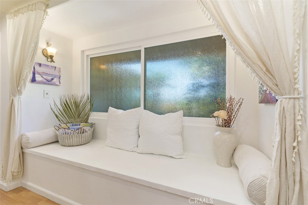 3068 Zell Drive, Laguna Beach CA 92651 - photo 19