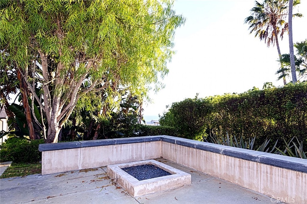 30692 Marilyn, Laguna Beach CA 92651 - photo 3