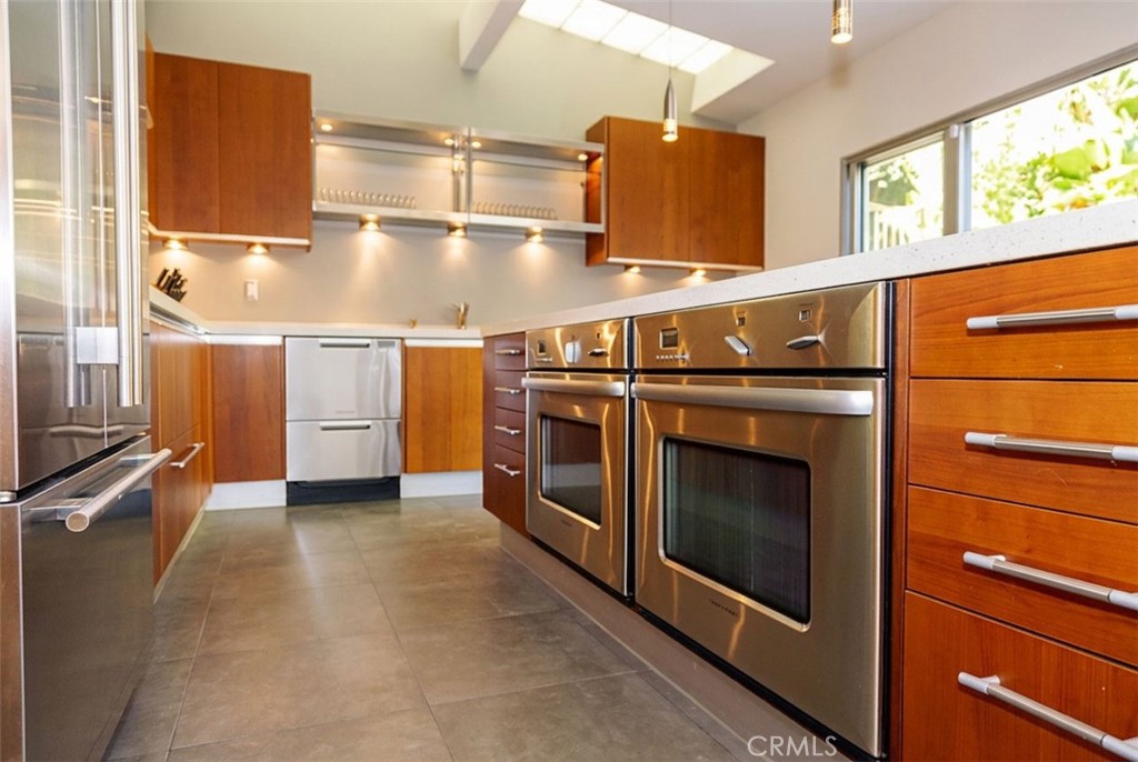 30692 Marilyn, Laguna Beach CA 92651 - photo 8