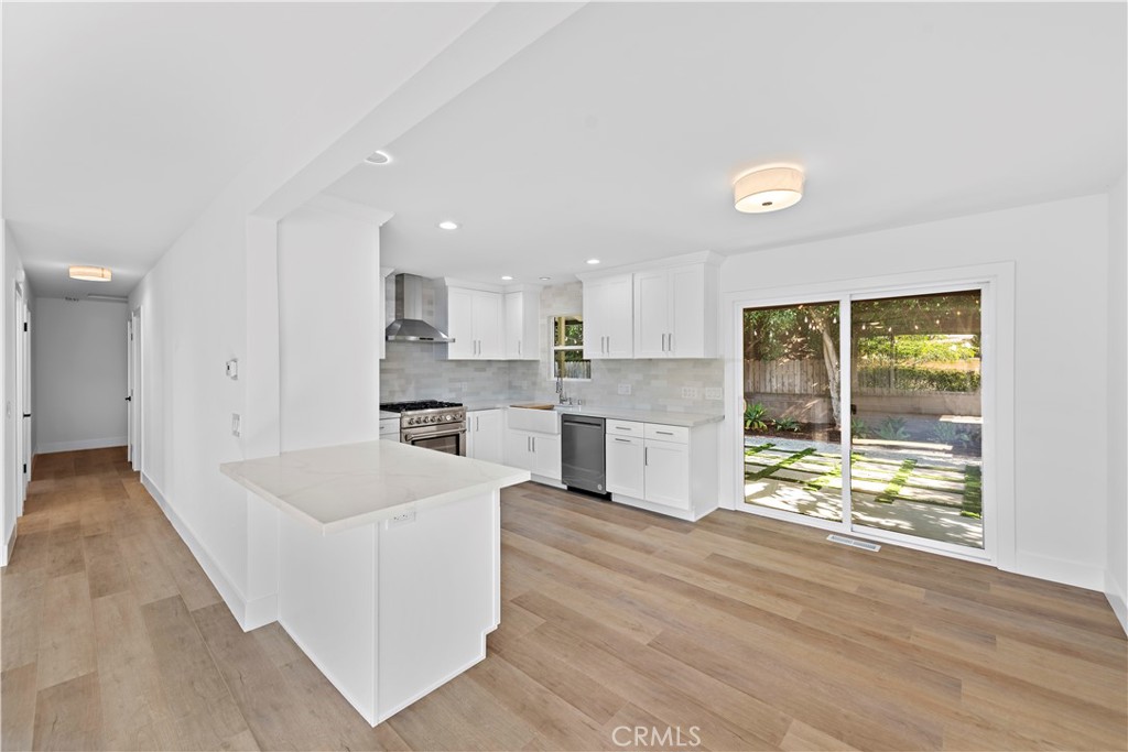 30702 Marilyn Drive, Laguna Beach CA 92651 - photo 17