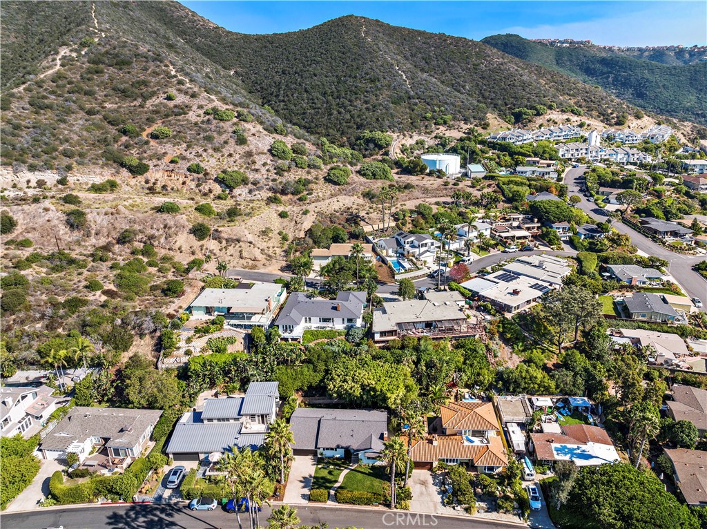 30702 Marilyn Drive, Laguna Beach CA 92651 - photo 41