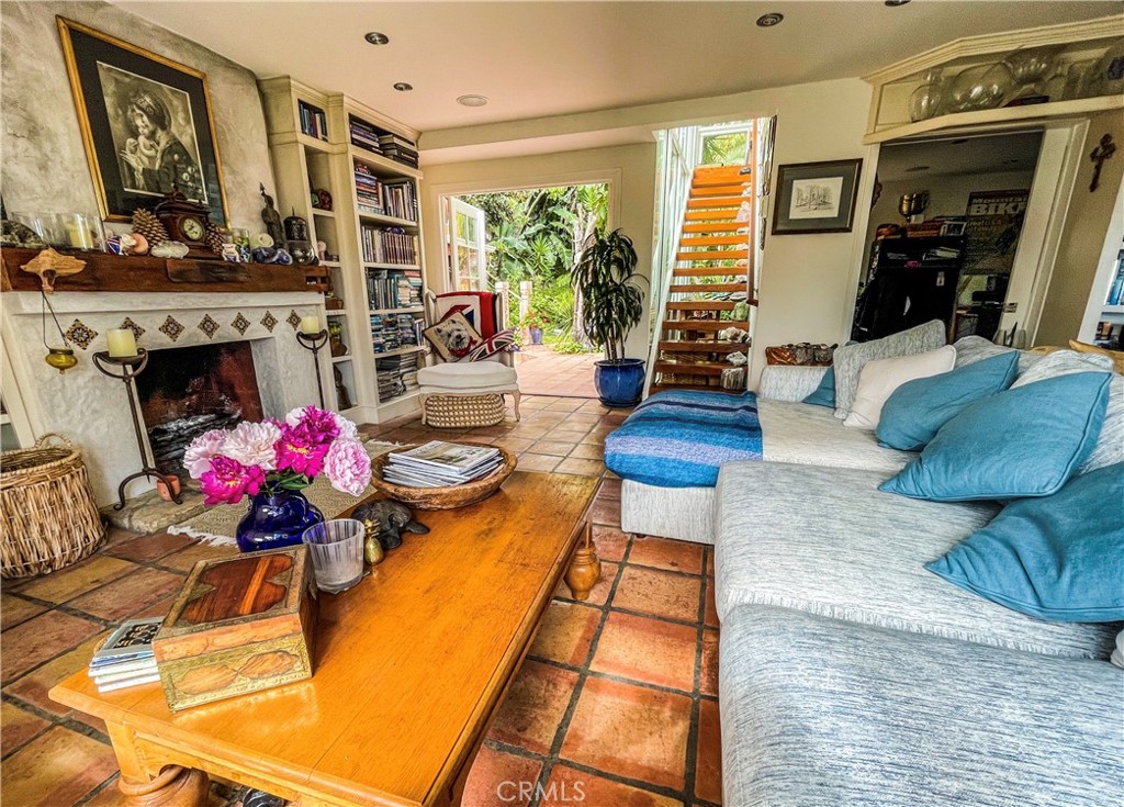 Beautiful living area that leads to the outdoor garden and upstairs to main bedroom. - 30722 Marilyn Drive, Laguna Beach CA 92651 - photo 10