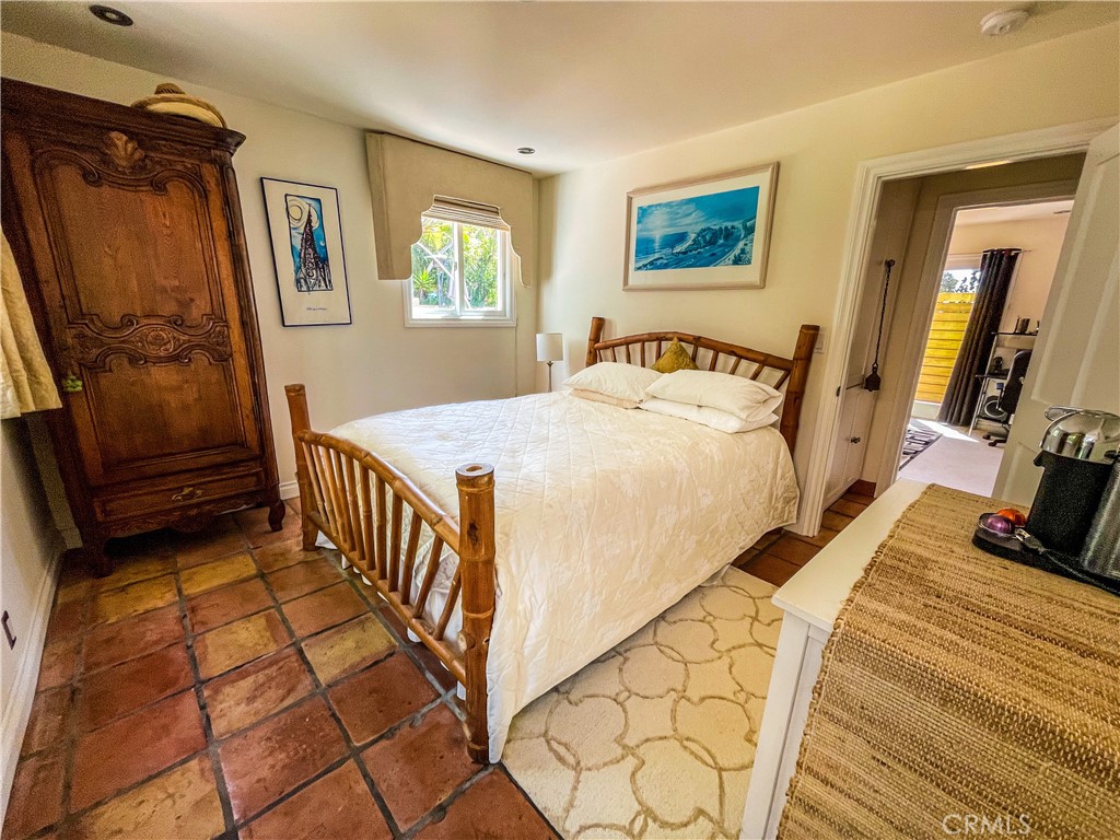 30722 Marilyn Drive, Laguna Beach CA 92651 - photo 17