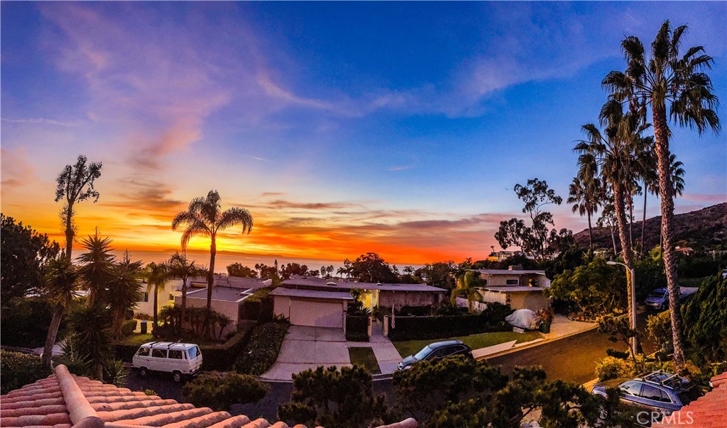 Rooftop view - 30722 Marilyn Drive, Laguna Beach CA 92651 - photo 51
