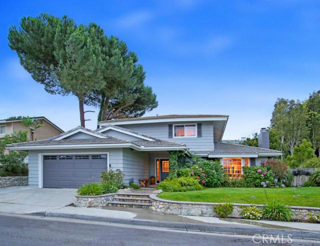 3075 MOUNTAIN VIEW Drive, Laguna Beach CA 92651 - photo 1