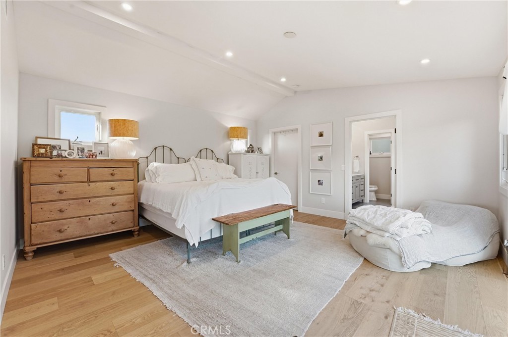 master bedroom - 3078 Zell, Laguna Beach CA 92651 - photo 4