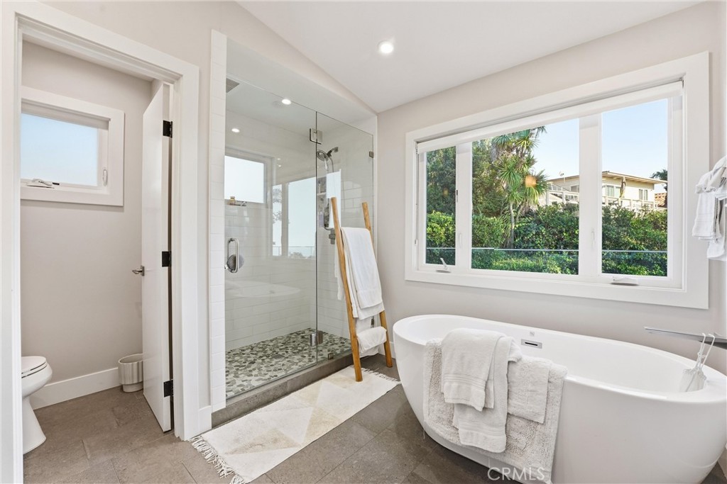 master bath - 3078 Zell, Laguna Beach CA 92651 - photo 7