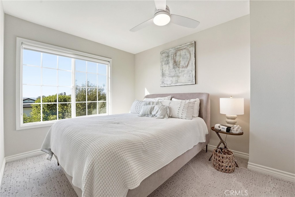 upstairs bedroom 1 - 3078 Zell, Laguna Beach CA 92651 - photo 12